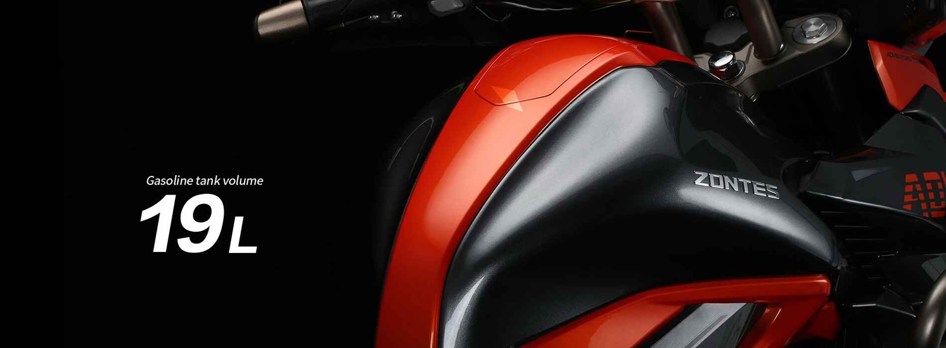 Muscular fuel tank with galvanized liner